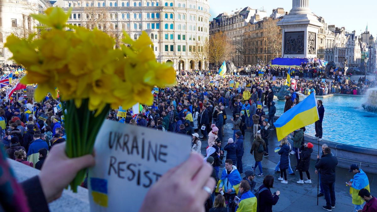 Solidarität mit dem ukrainischen Widerstand,  gegen alle Imperialismen